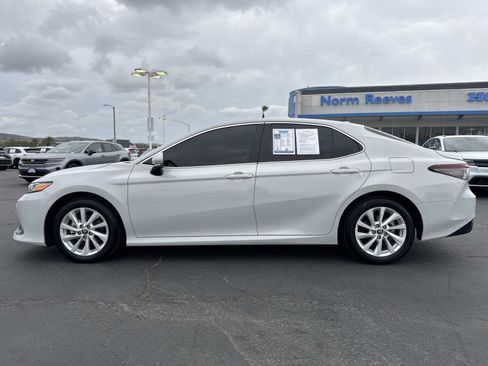 Used 2024 Toyota Camry LE image 2