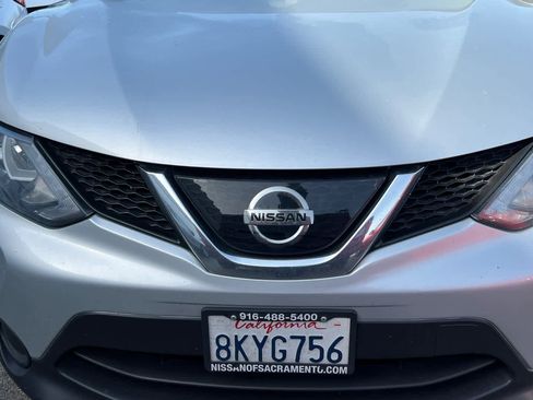 Used 2019 Nissan Rogue Sport S w/ Appearance Package image 9