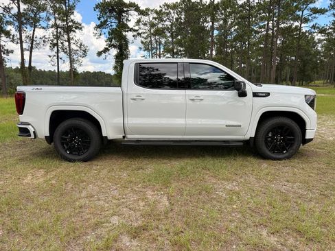 New 2026 GMC Sierra 1500 Elevation w/ Elevation Premium Package AWD/4WD image 6