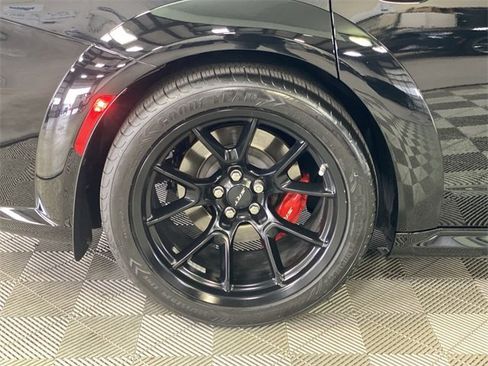 Used 2021 Dodge Charger SRT Hellcat image 40
