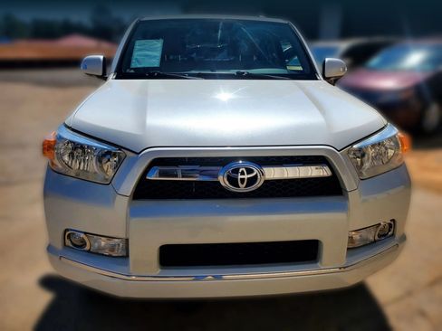 Used 2012 Toyota 4Runner SR5 w/ Premium Pkg AWD/4WD image 17