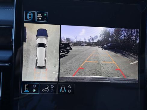 New 2026 GMC Yukon XL Elevation image 16