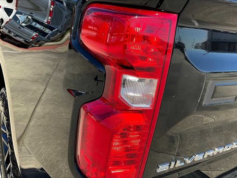 Used 2024 Chevrolet Silverado 1500 Custom Trail Boss image 27