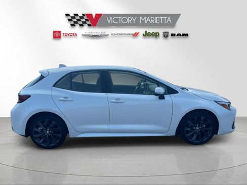 Used 2025 Toyota Corolla XSE FWD image 6