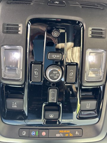 Used 2026 GMC Yukon Denali Ultimate AWD/4WD image 44