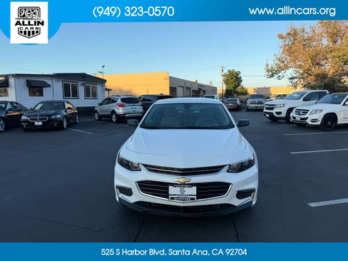 Used 2016 Chevrolet Malibu LS FWD image 2