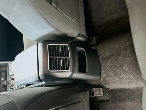 Used 2025 Kia Sportage LX image 27