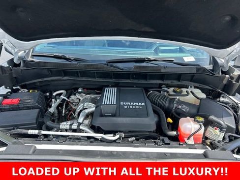 Used 2023 Chevrolet Silverado 1500 High Country w/ High Country Premium Package image 11