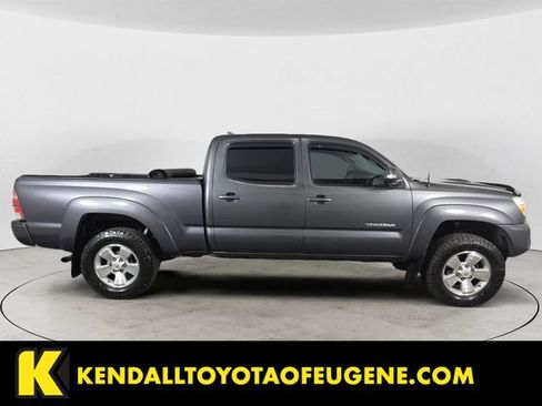 Used 2014 Toyota Tacoma 4x4 Double Cab w/ TRD Sport Package image 4