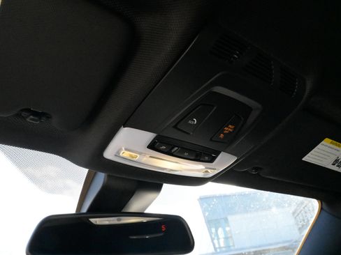 Used 2020 BMW M4 Coupe w/ Competition Package image 33