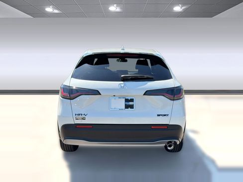 New 2026 Honda HR-V Sport image 10