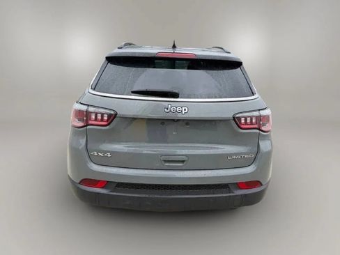 Used 2020 Jeep Compass Limited AWD/4WD image 5