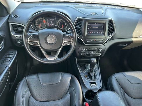 Used 2021 Jeep Cherokee Latitude Lux image 17