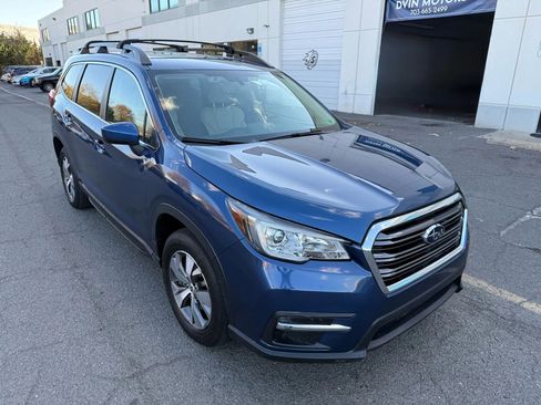 Used 2019 Subaru Ascent Premium image 14