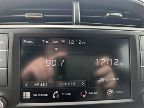 Used 2024 Kia Soul LX w/ Option Group 015 FWD image 23