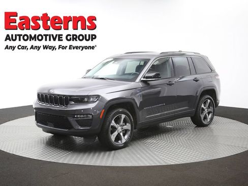 Used 2023 Jeep Grand Cherokee 4WD 4xe image 61