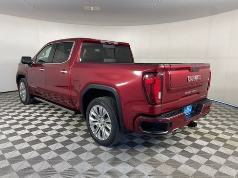 Used 2020 GMC Sierra 1500 Denali w/ Denali Ultimate Package AWD/4WD image 22