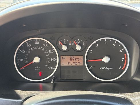 Used 2004 Hyundai Tiburon GT FWD image 17