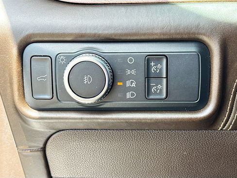 Used 2021 Ford Explorer King Ranch w/ Premium Technology Package AWD/4WD image 10