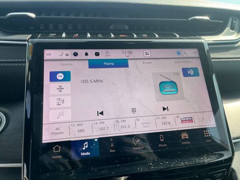 Used 2023 Jeep Grand Cherokee L Limited w/ Luxury Tech Group II image 28