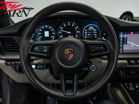 Used 2020 Porsche 911 Carrera S image 30