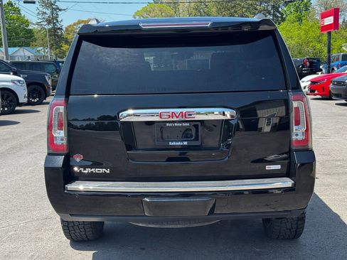 Used 2018 GMC Yukon Denali w/ Denali Ultimate Package AWD/4WD image 5