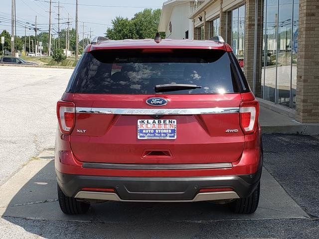 Used 2019 Ford Explorer XLT AWD/4WD image 4