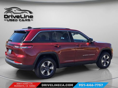 Used 2023 Jeep Grand Cherokee 4WD 4xe image 13