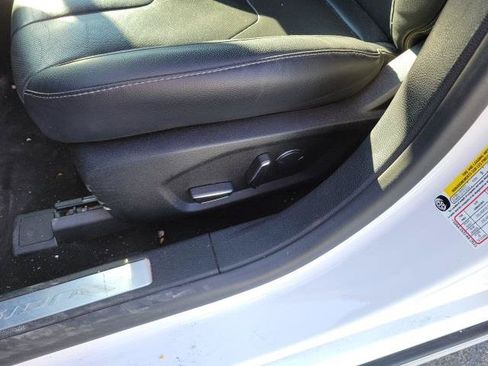 Used 2019 Ford Fusion Titanium FWD image 15