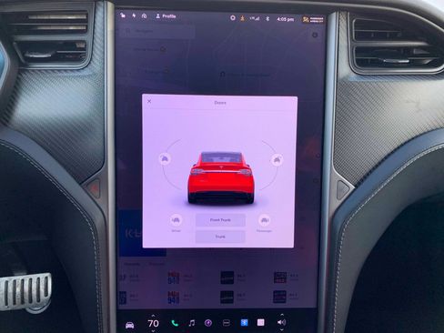 Used 2020 Tesla Model X Performance image 21