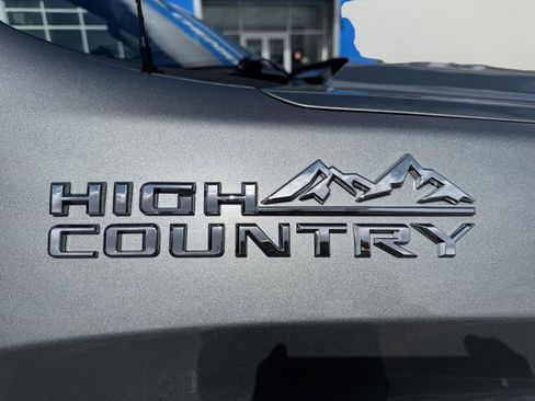 Used 2023 Chevrolet Silverado 1500 High Country w/ Technology Package AWD/4WD image 33