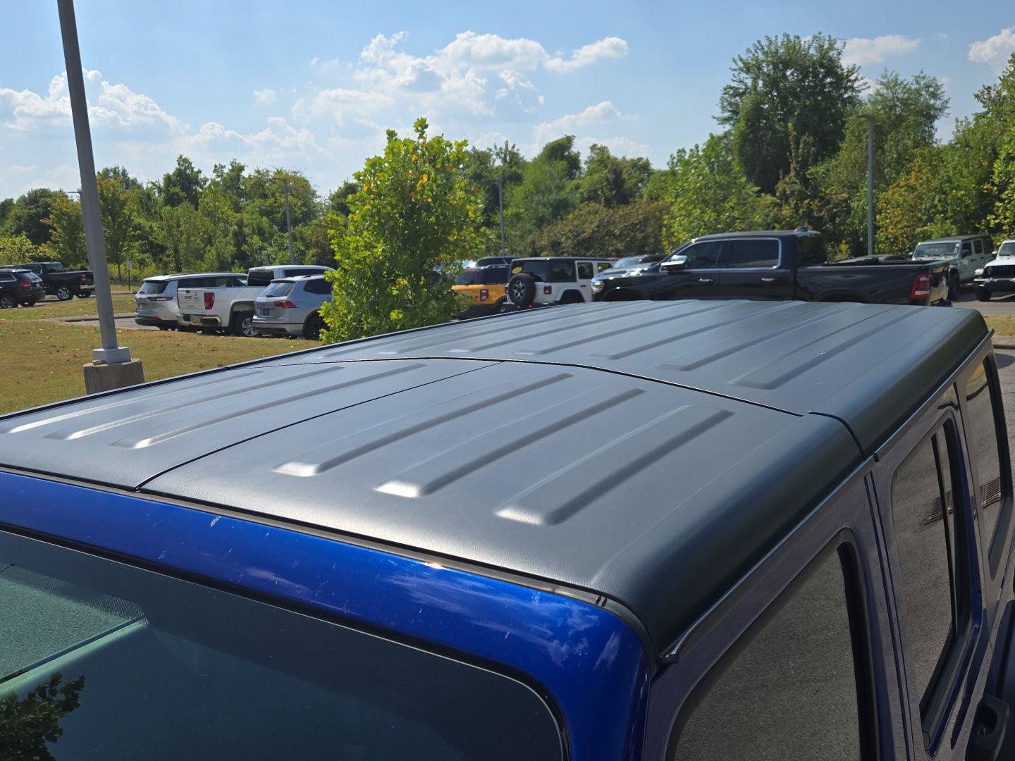 Used 2018 Jeep Wrangler Unlimited Sport S AWD/4WD image 13