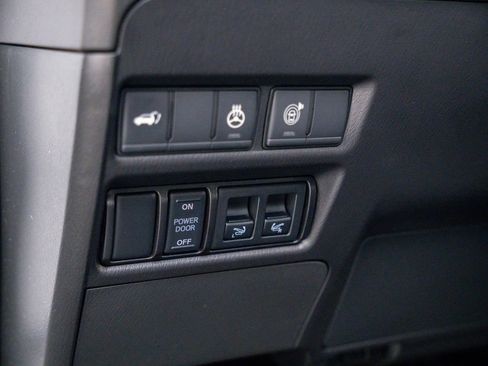 Used 2024 INFINITI QX80 Sensory image 22