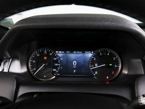 Used 2023 Land Rover Discovery Sport SE AWD/4WD image 19
