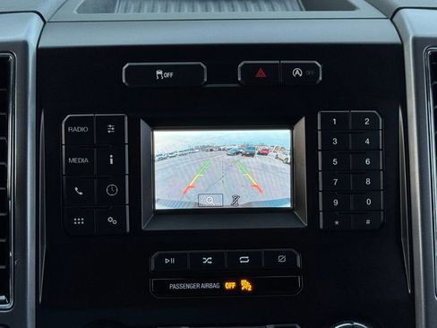 Used 2018 Ford F150 XLT image 17