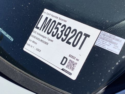 Used 2020 Volkswagen Tiguan SEL AWD/4WD image 10