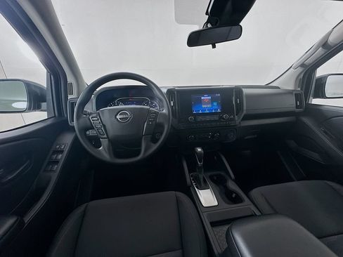 Used 2025 Nissan Frontier S RWD image 21