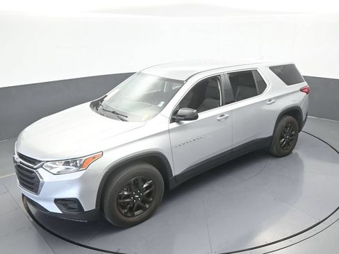 Used 2020 Chevrolet Traverse LS FWD image 43