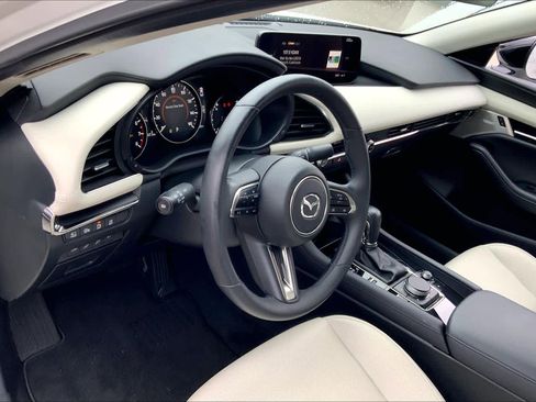 Used 2025 MAZDA MAZDA3 2.5 Turbo Premium Plus image 16