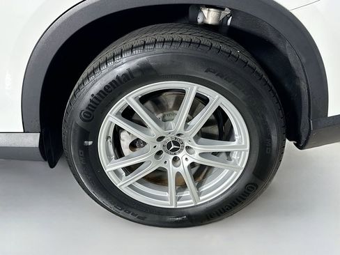 Used 2023 Mercedes-Benz GLC 300 4MATIC image 34