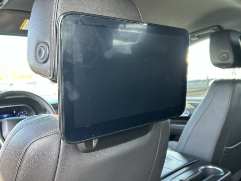 Used 2023 Chevrolet Tahoe Z71 w/ Z71 Off-Road Package image 35