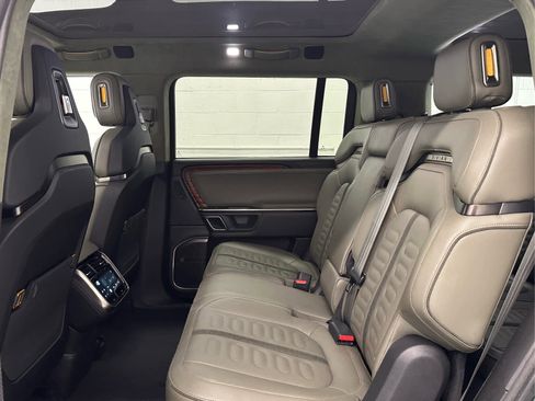 Used 2024 Rivian R1S Adventure AWD/4WD image 14