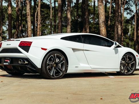 Used 2013 Lamborghini Gallardo LP 560-4 AWD/4WD image 4