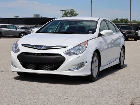 Used 2014 Hyundai Sonata Hybrid FWD image 6