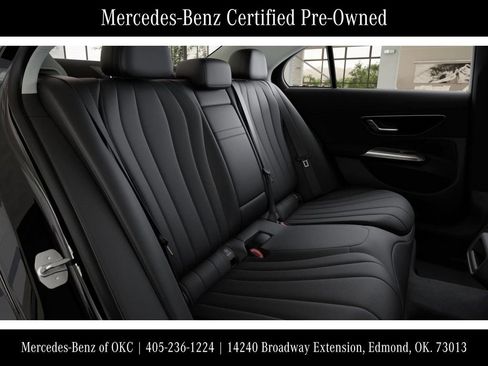 Used 2025 Mercedes-Benz E 350 Sedan image 6