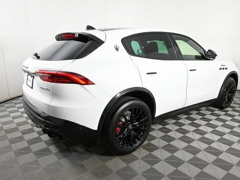 New 2025 Maserati Grecale Modena image 31