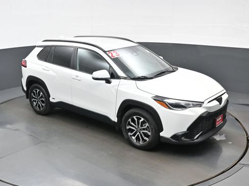 Used 2023 Toyota Corolla Cross AWD Hybrid image 33