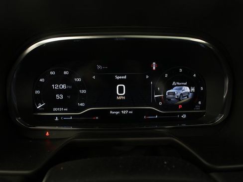 Used 2024 GMC Yukon AT4 w/ AT4 Premium Package image 12