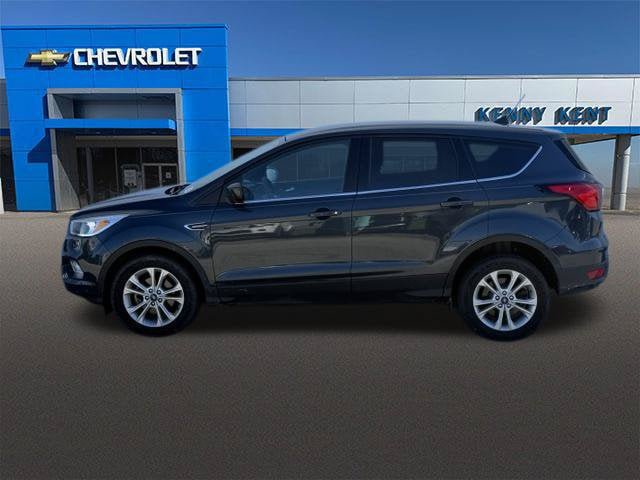 Used 2019 Ford Escape SE FWD image 31
