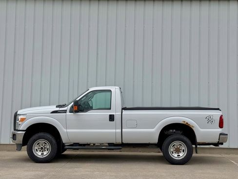 Used 2015 Ford F250 XL w/ Power Equipment Group image 3
